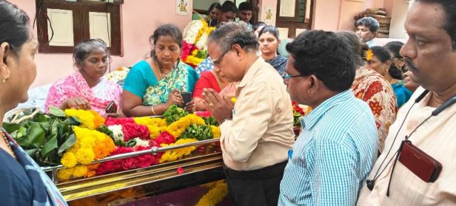 FUNERAL SERVICE (15)