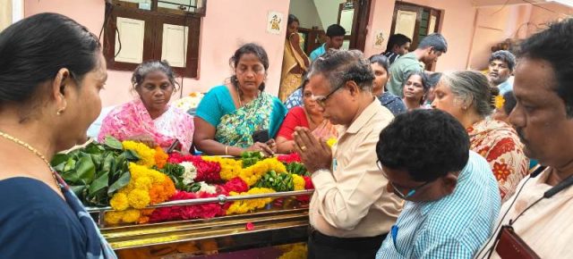 FUNERAL SERVICE (3)